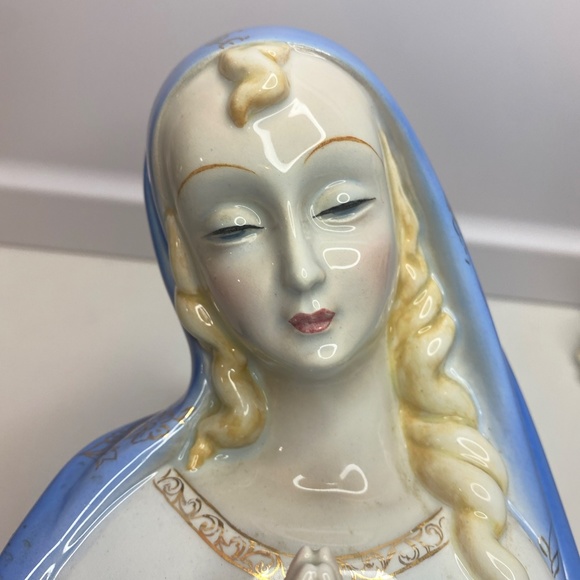 Vtg Italy Porcelain Praying May Madonna Figurine with Blue Gold Veil 9.5” H - Picture 2 of 13